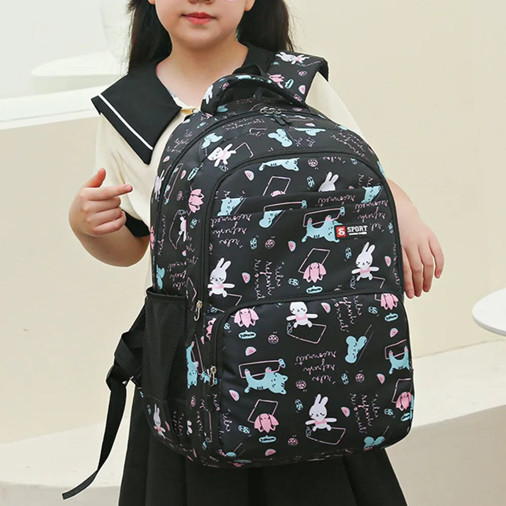 New Large Capacity Backpack Fashionable and Versatile Primary School Girls' School Bag Sweet Cute Lightweight Casual Backpack