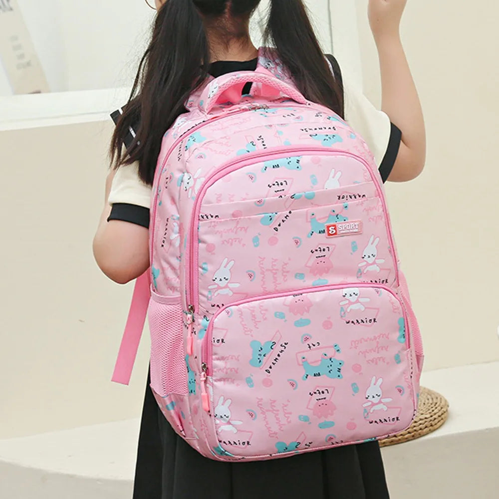 New Large Capacity Backpack Fashionable and Versatile Primary School Girls' School Bag Sweet Cute Lightweight Casual Backpack