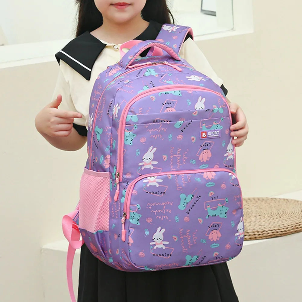 New Large Capacity Backpack Fashionable and Versatile Primary School Girls' School Bag Sweet Cute Lightweight Casual Backpack